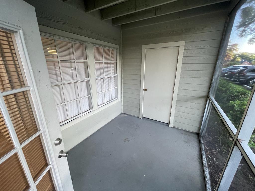 Image 33 of 37 For 6082 Westgate Drive 101