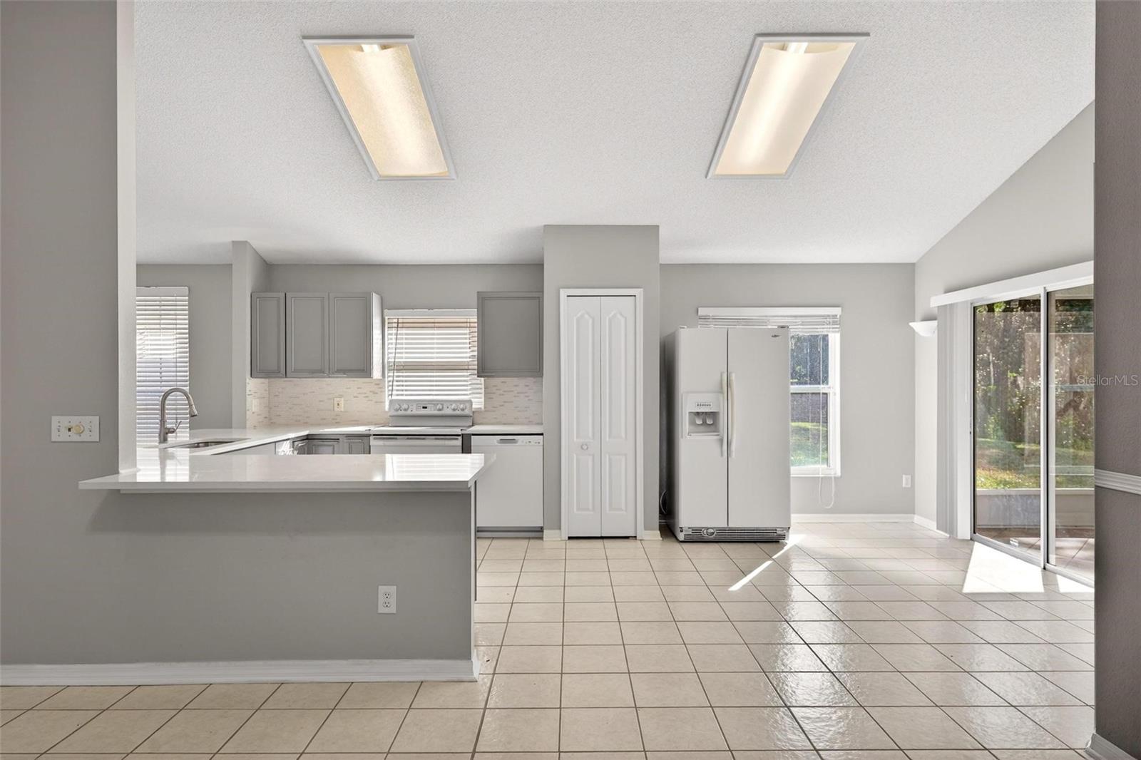 Image 13 of 43 For 938 Jadestone Circle