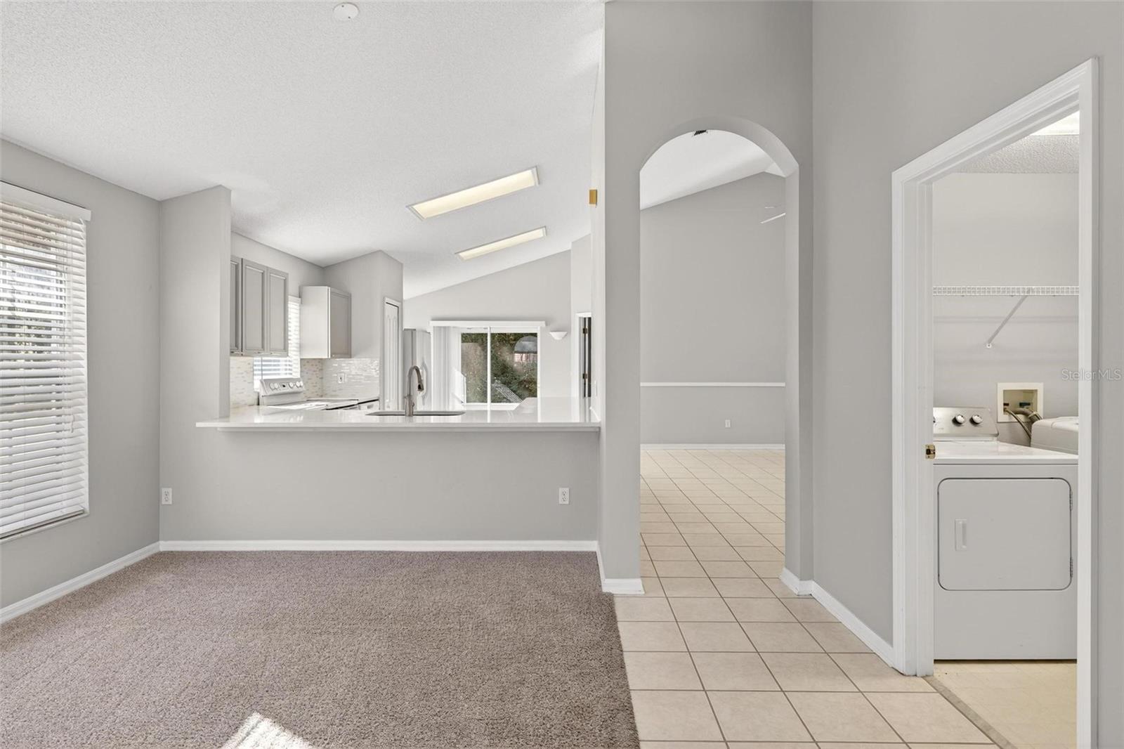 Image 7 of 43 For 938 Jadestone Circle