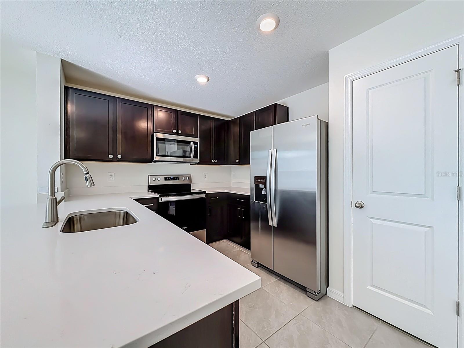 Image 13 of 60 For 6687 81st Loop