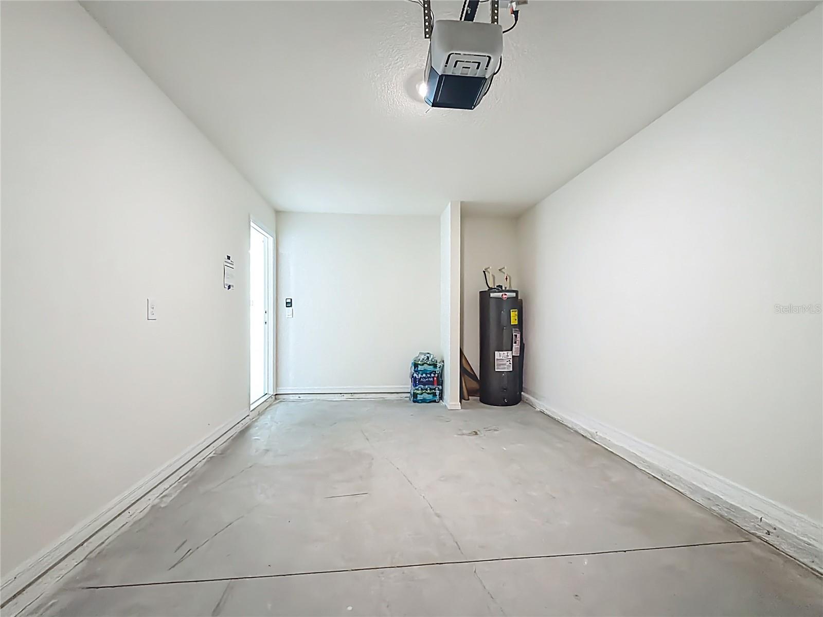 Image 46 of 60 For 6687 81st Loop