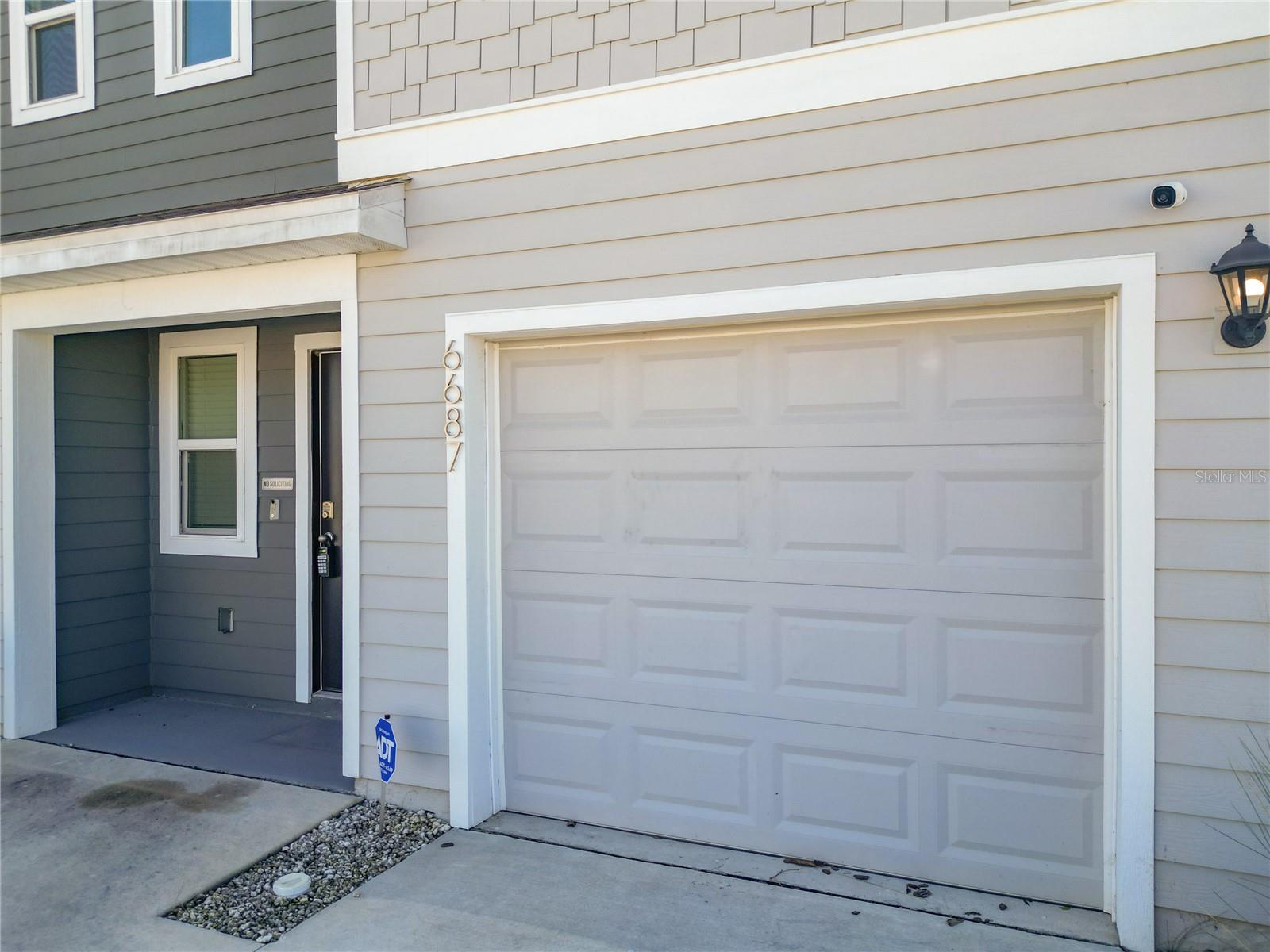 Image 47 of 60 For 6687 81st Loop