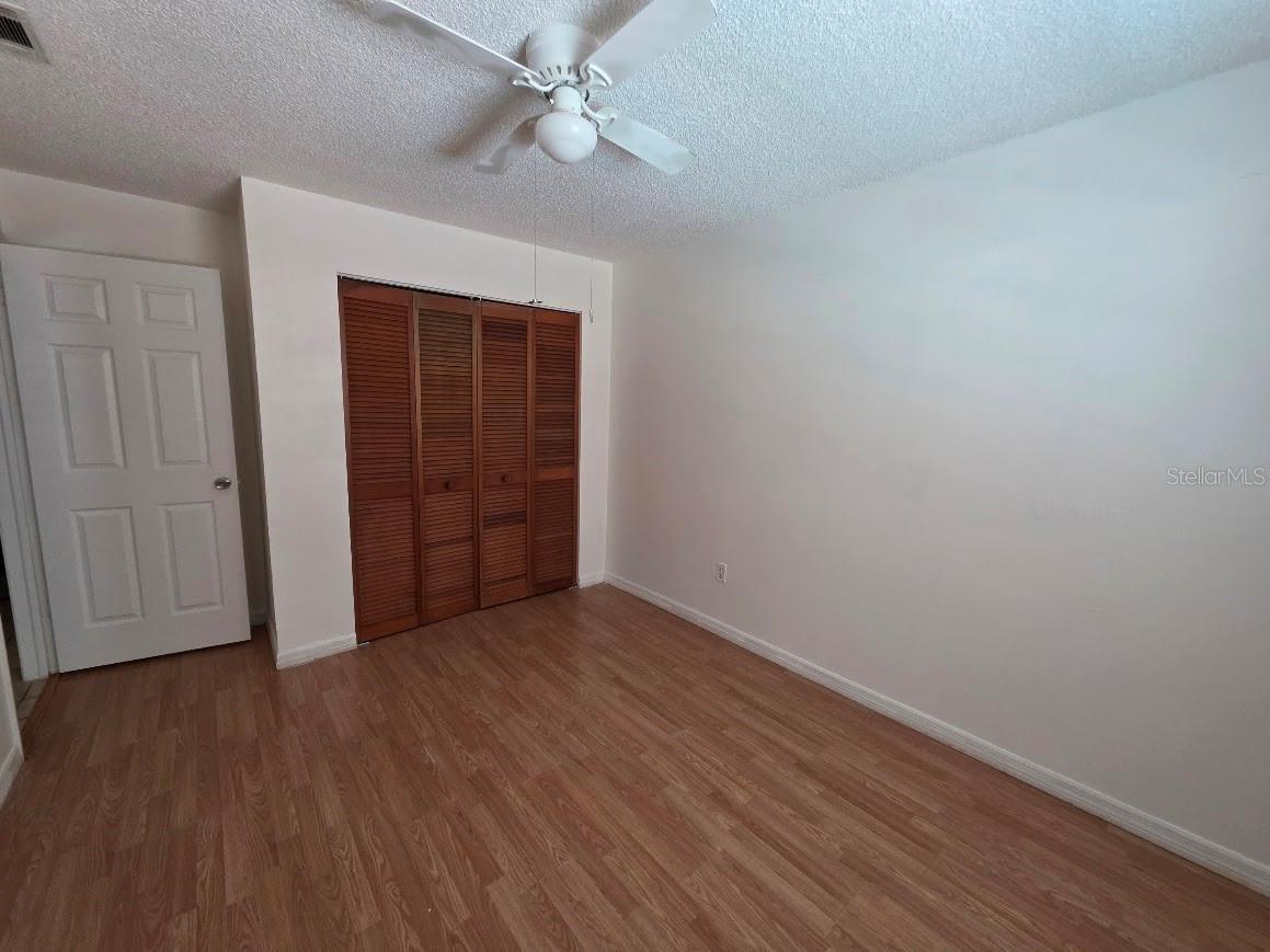 Image 13 of 41 For 250 'perth Avenue