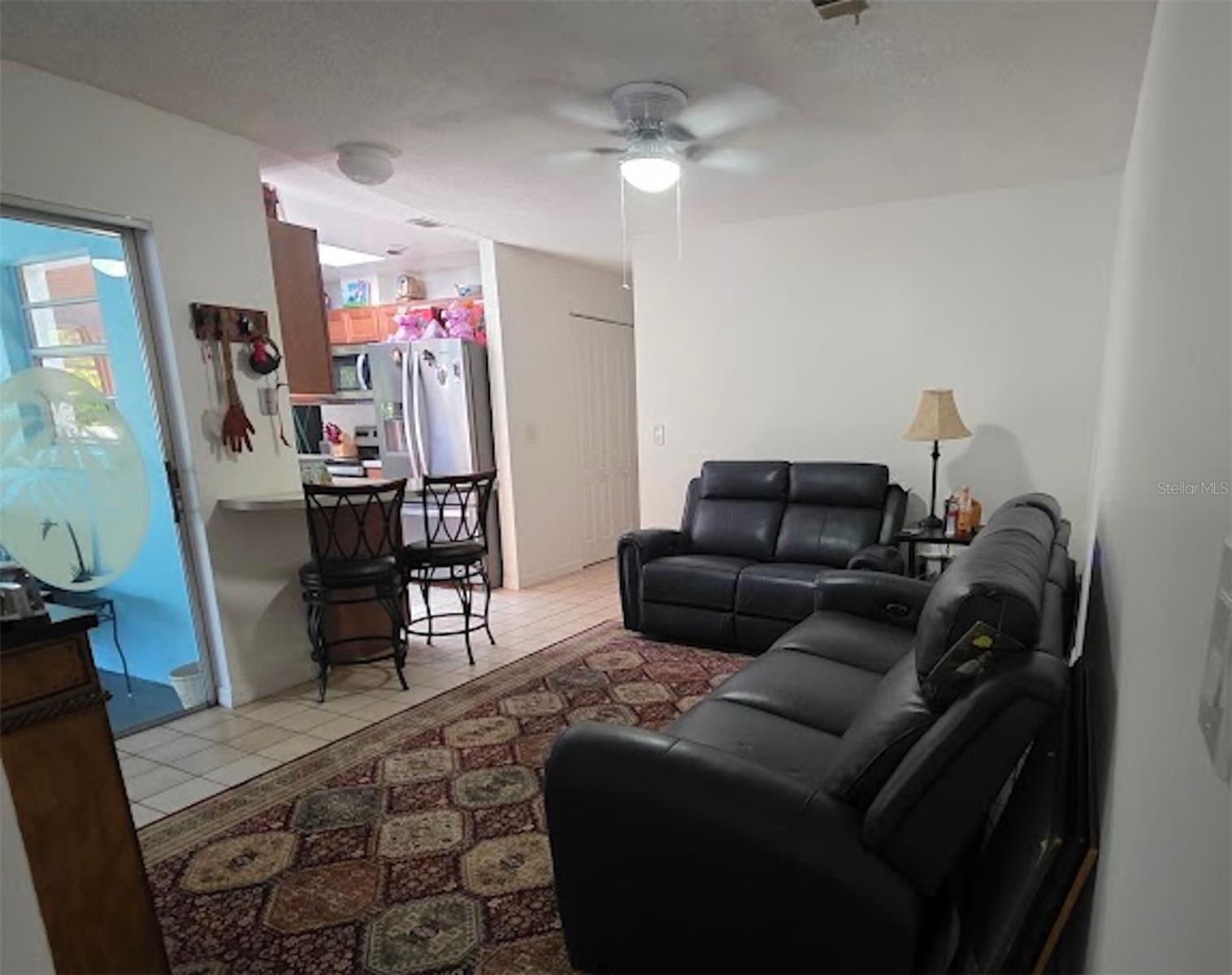 Image 4 of 41 For 250 'perth Avenue