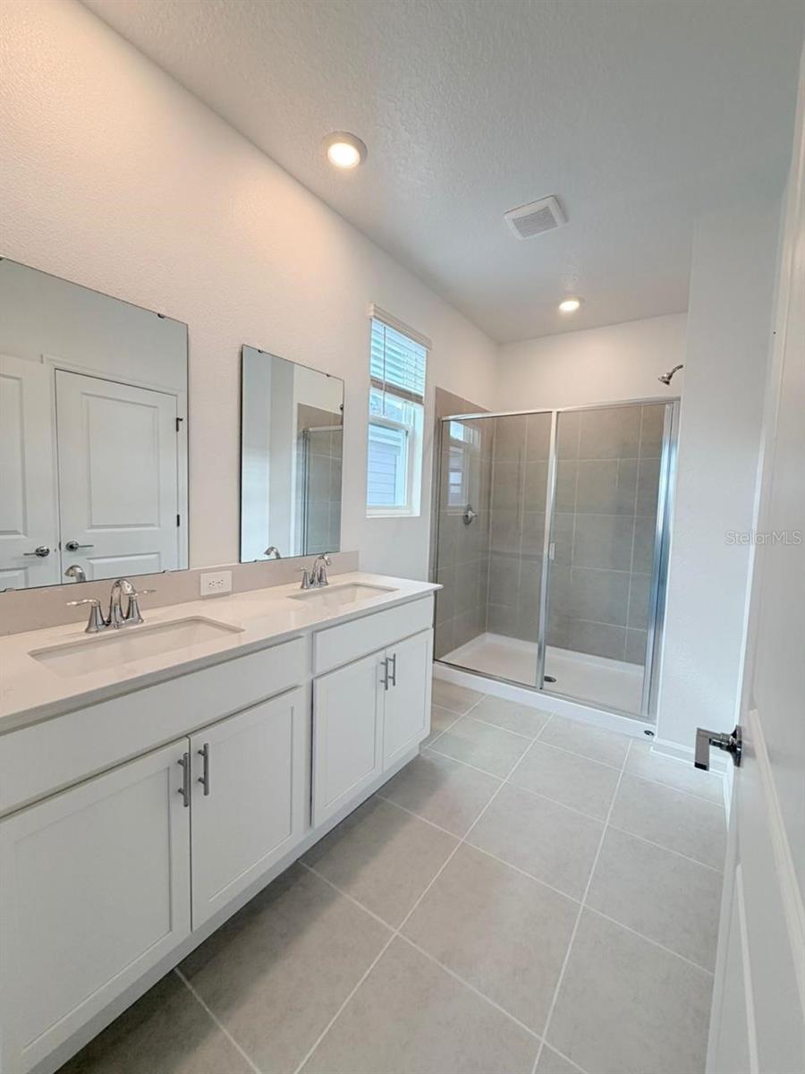 Image 17 of 31 For 6056 Zen Way