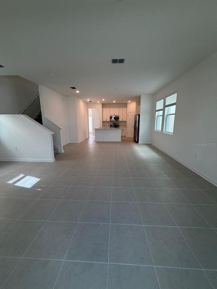 Image 4 of 31 For 6056 Zen Way