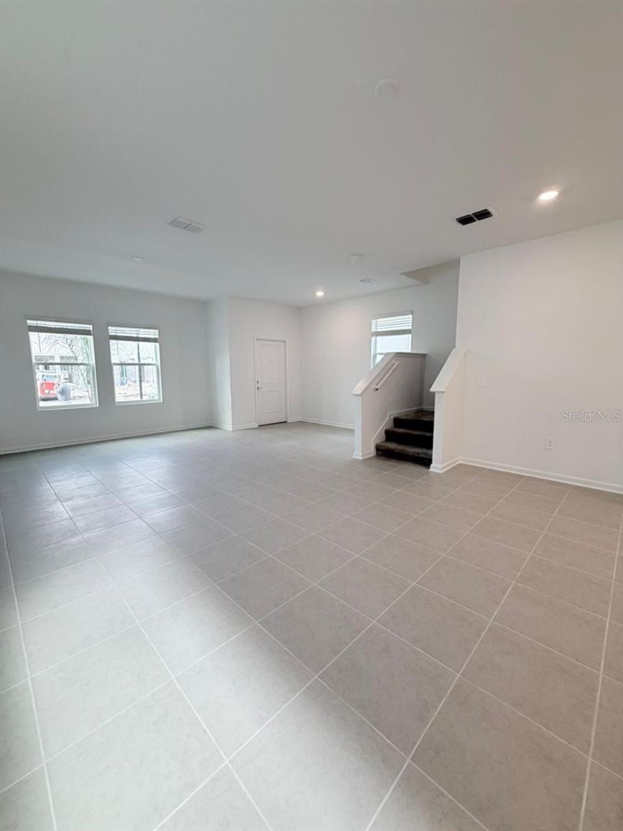 Image 5 of 31 For 6056 Zen Way