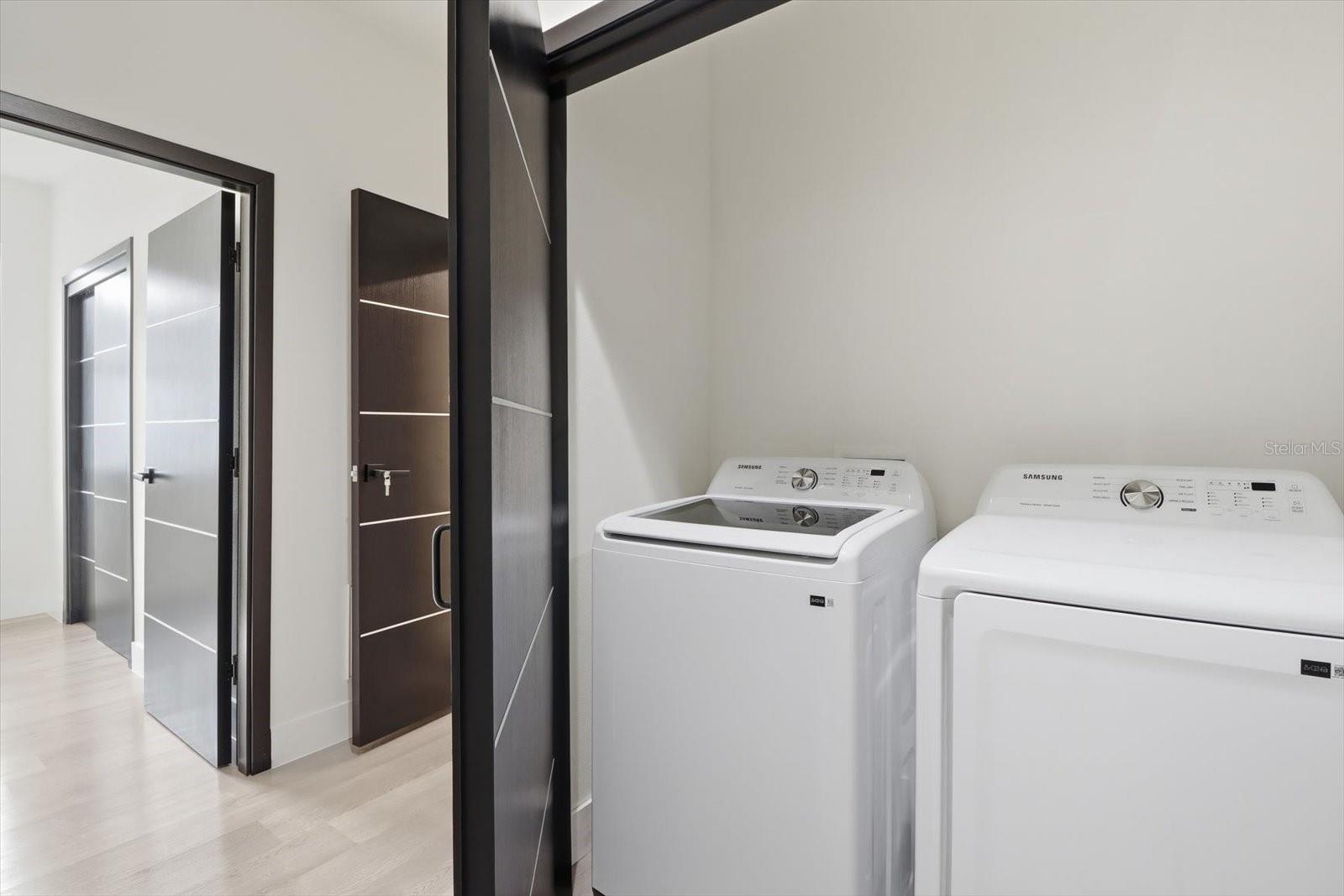 Image 32 of 43 For 15283 59th Court