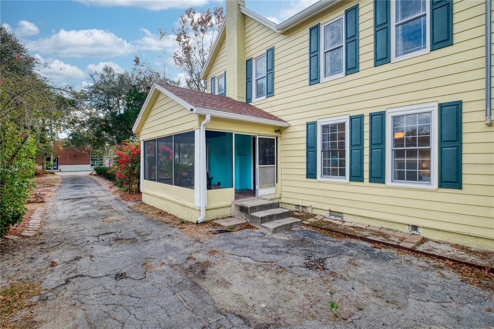 Image 33 of 40 For 1305 Washington Avenue