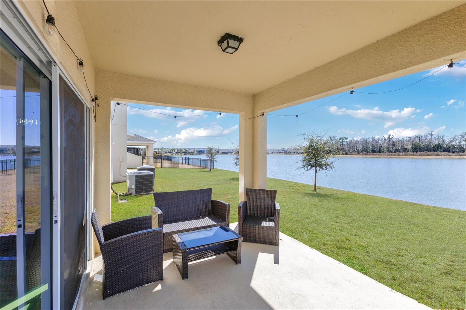 Image 27 of 42 For 5018 Royal Point Avenue