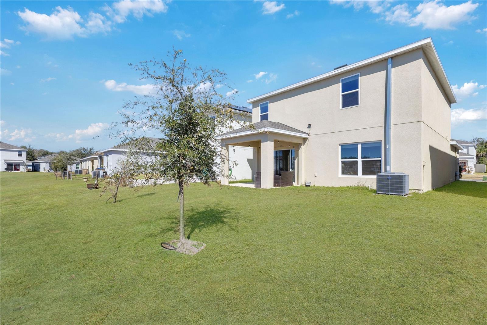 Image 30 of 42 For 5018 Royal Point Avenue