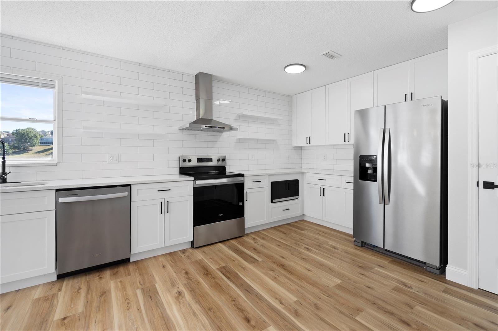 Image 14 of 38 For 1893 Vale Drive