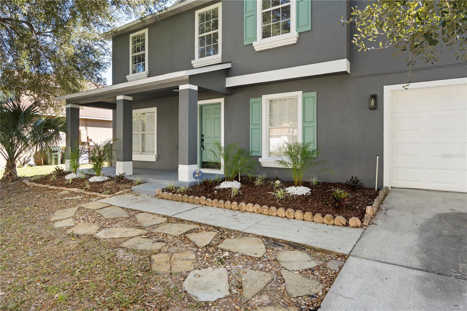 Image 2 of 38 For 1893 Vale Drive