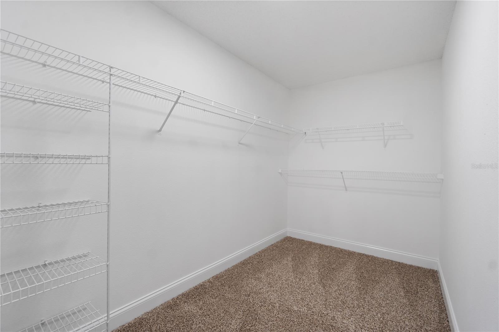 Image 22 of 38 For 1893 Vale Drive