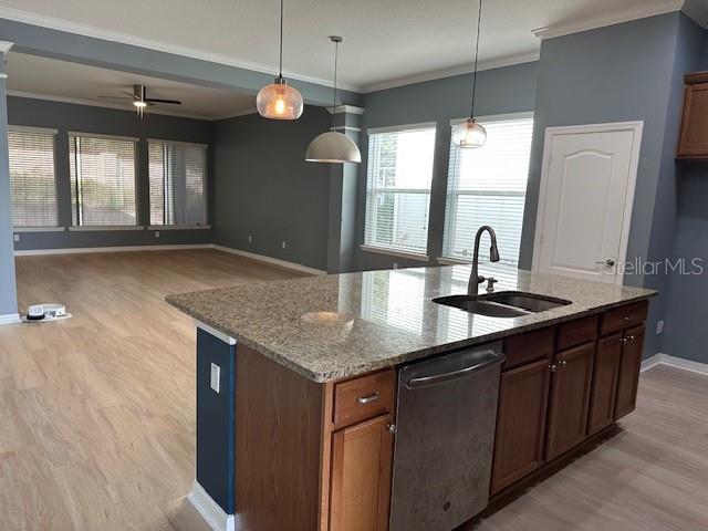 Image 3 of 14 For 16758 Abbey Hill Court