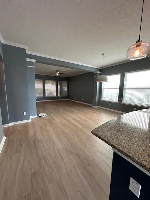 Image 4 of 14 For 16758 Abbey Hill Court