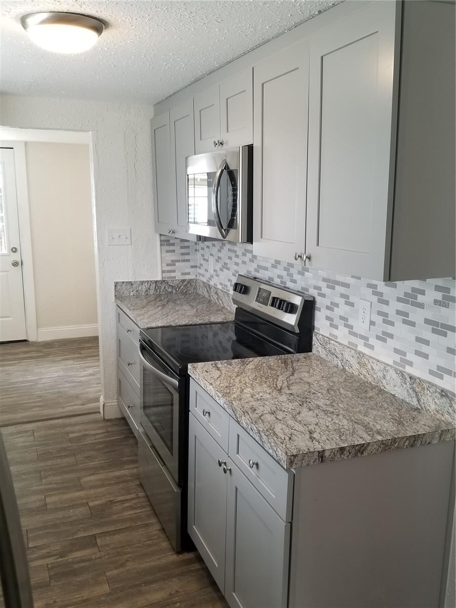 Image 5 of 12 For 139 Story Road A