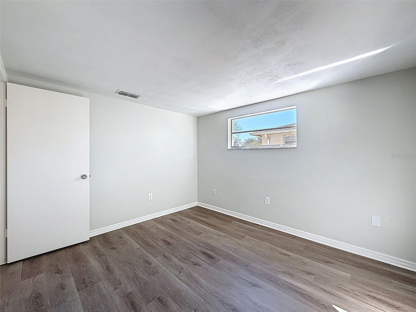 Image 22 of 37 For 5817 Elena Drive