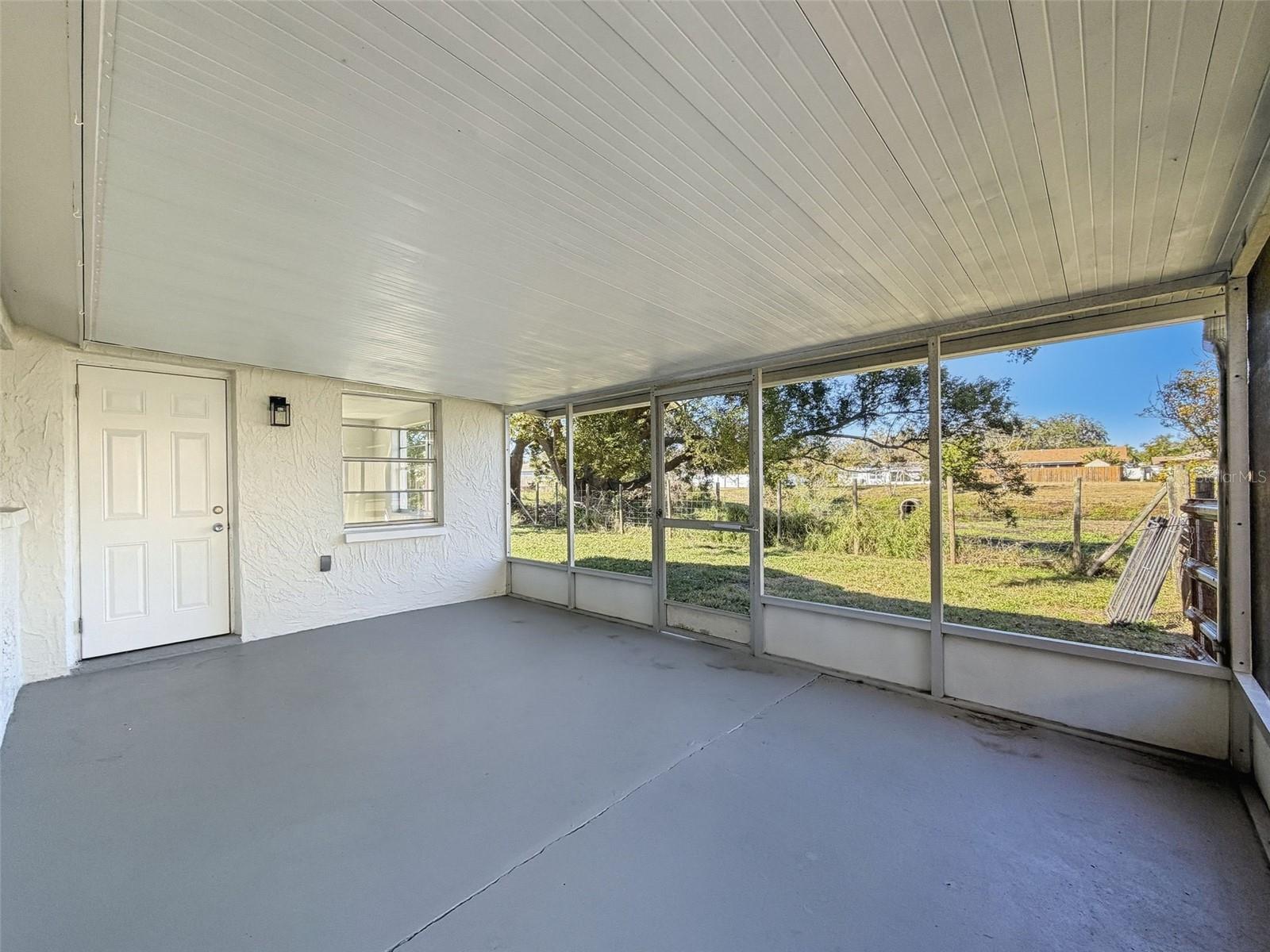 Image 28 of 37 For 5817 Elena Drive