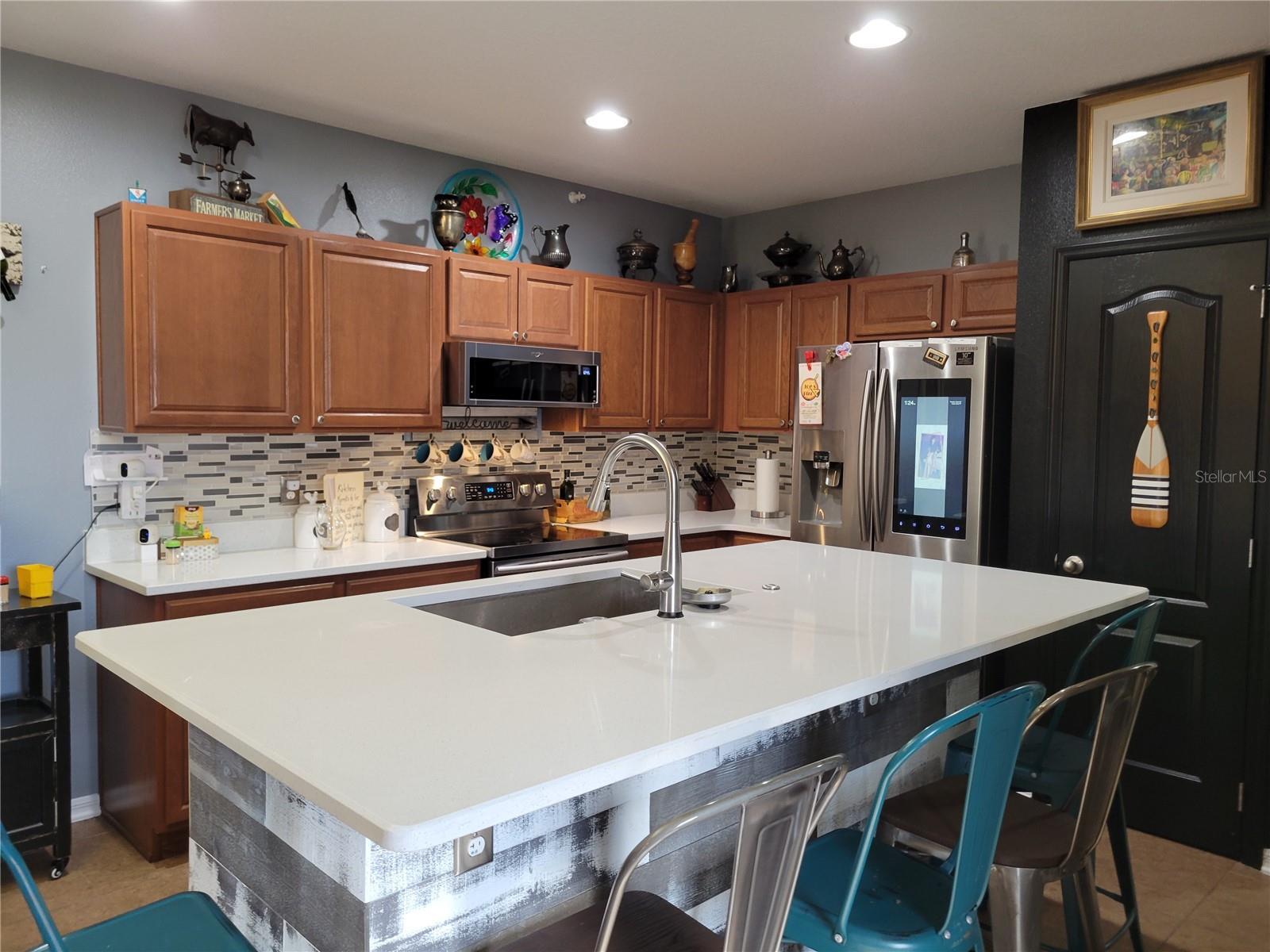 Image 7 of 27 For 2319 Aloha Bay Court