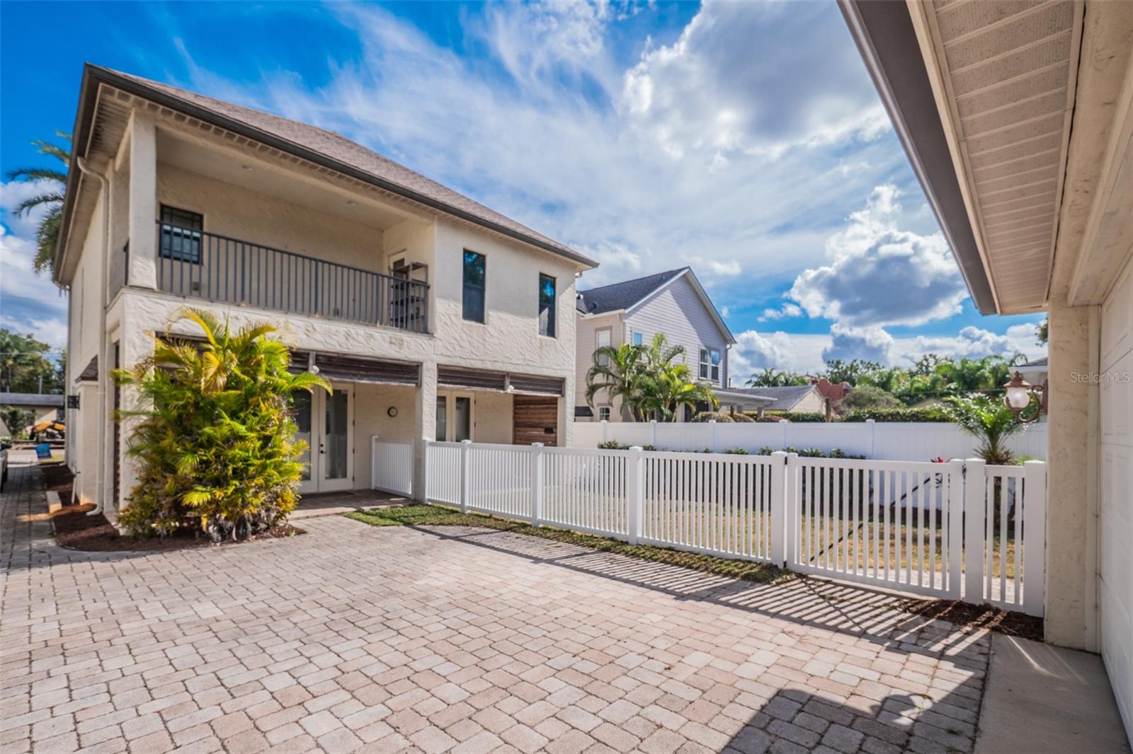 Image 43 of 64 For 681 Overspin Drive