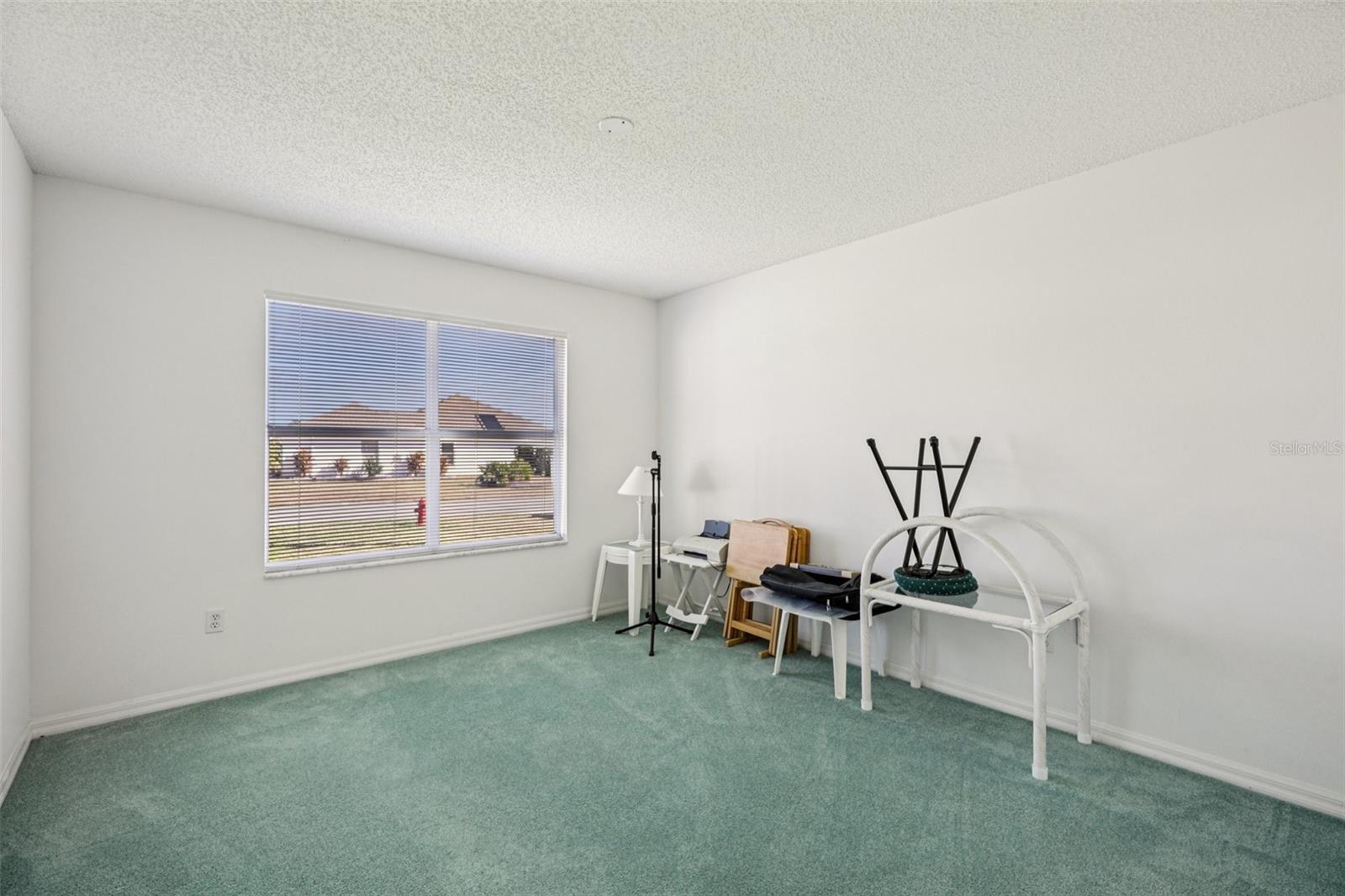 Image 11 of 20 For 1824 Durango Drive