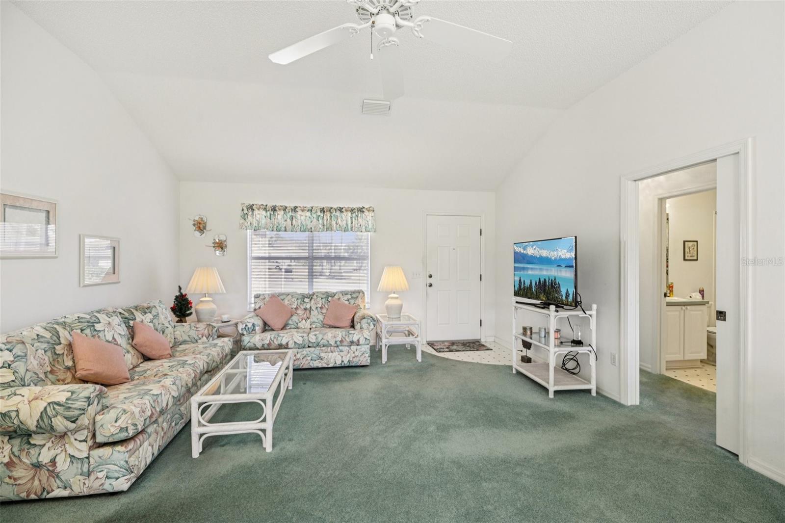 Image 4 of 20 For 1824 Durango Drive