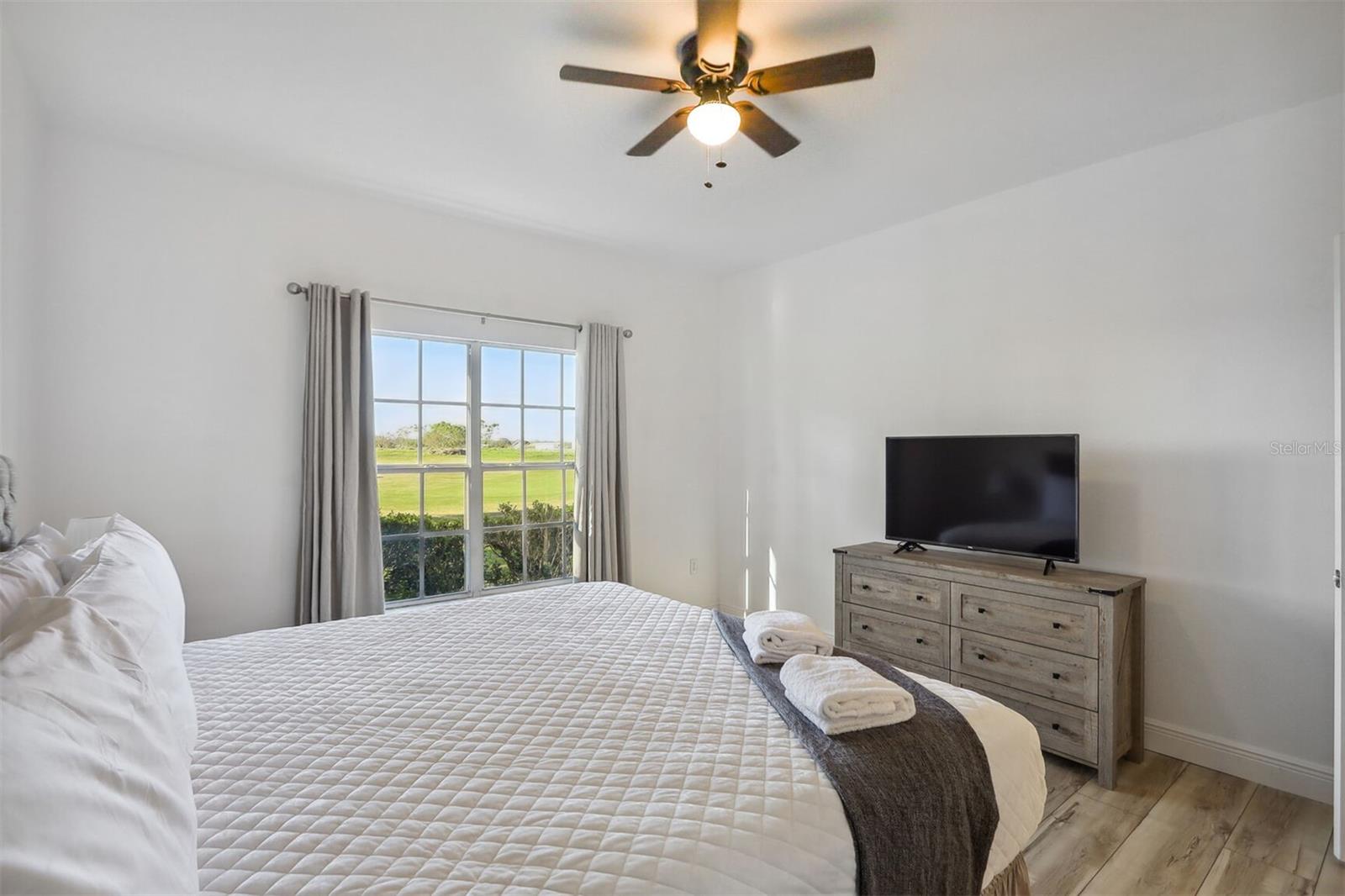 Image 10 of 39 For 312 Eagle Ridge Drive 312