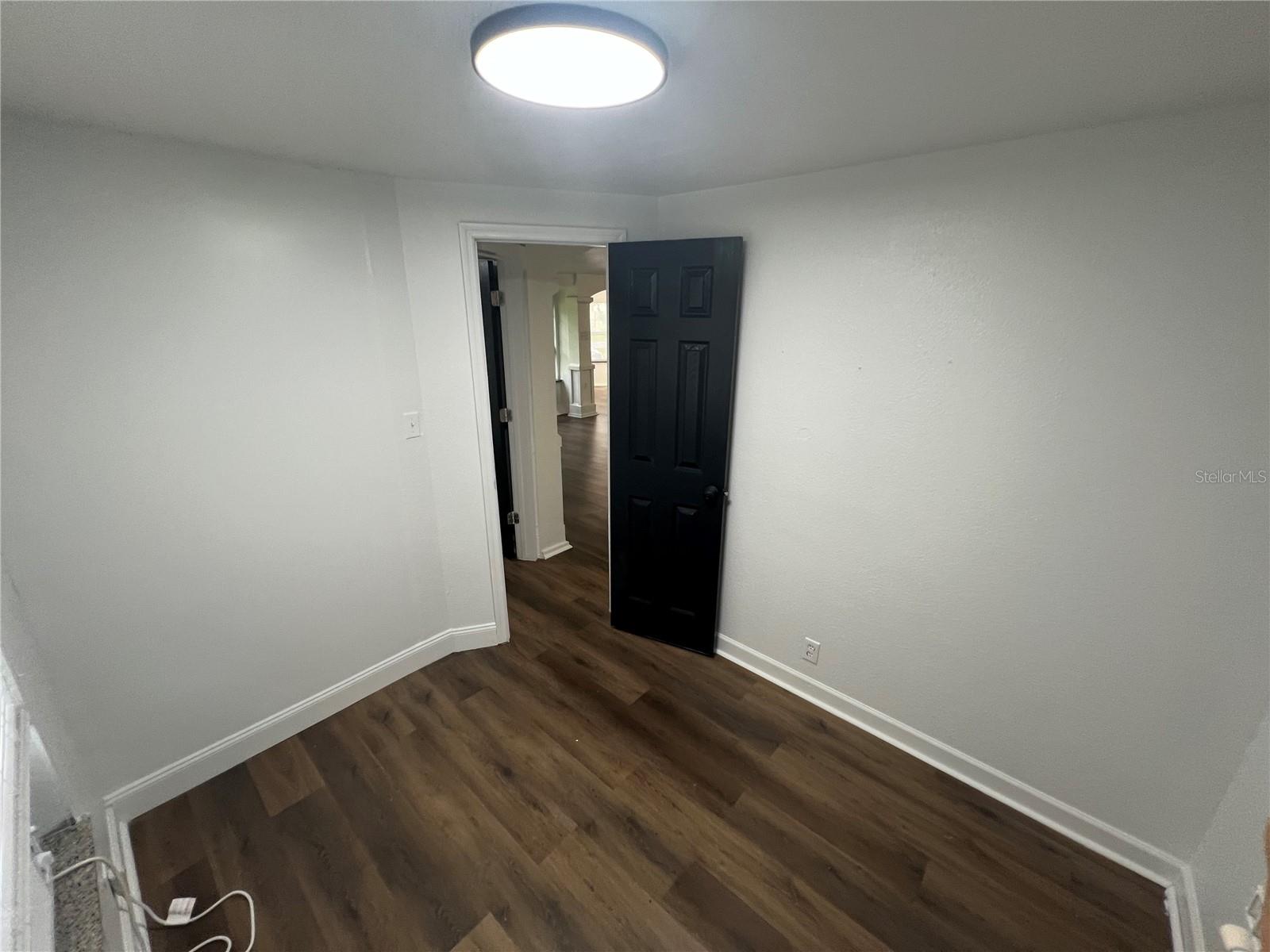 Image 15 of 20 For 5195 Countryside Court