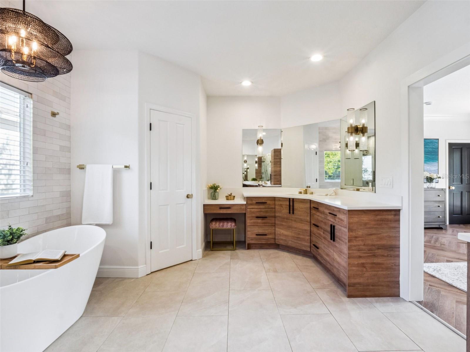 Image 21 of 78 For 1726 Dormont Lane