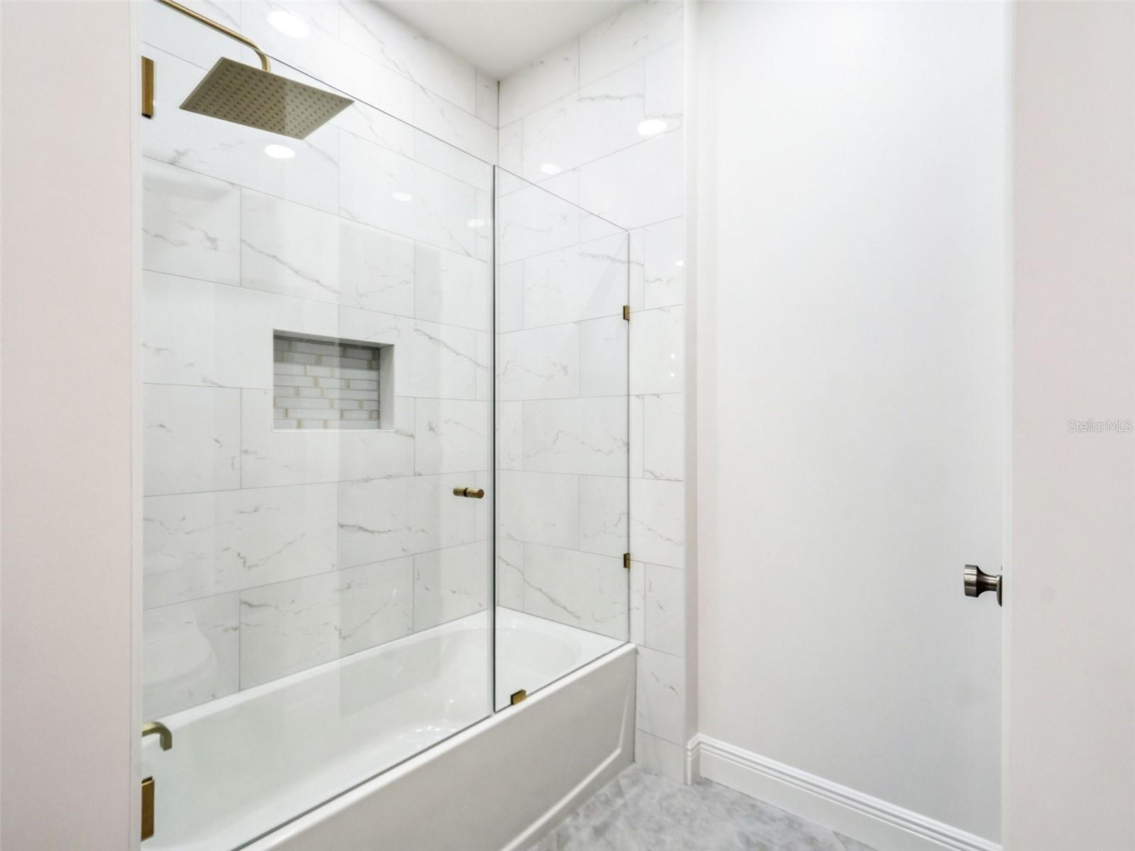 Image 29 of 78 For 1726 Dormont Lane