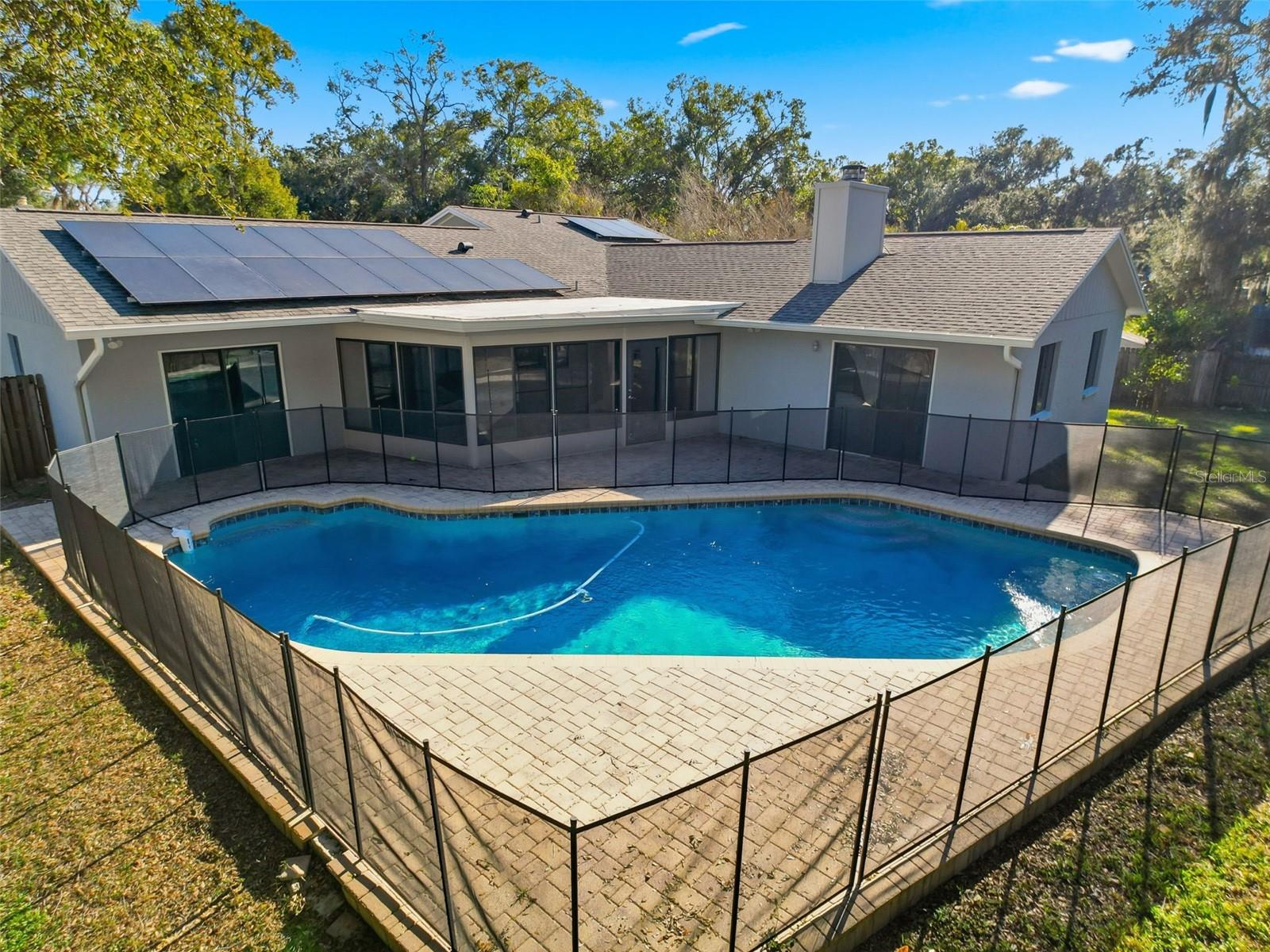 Image 51 of 62 For 915 Woodleaf Way