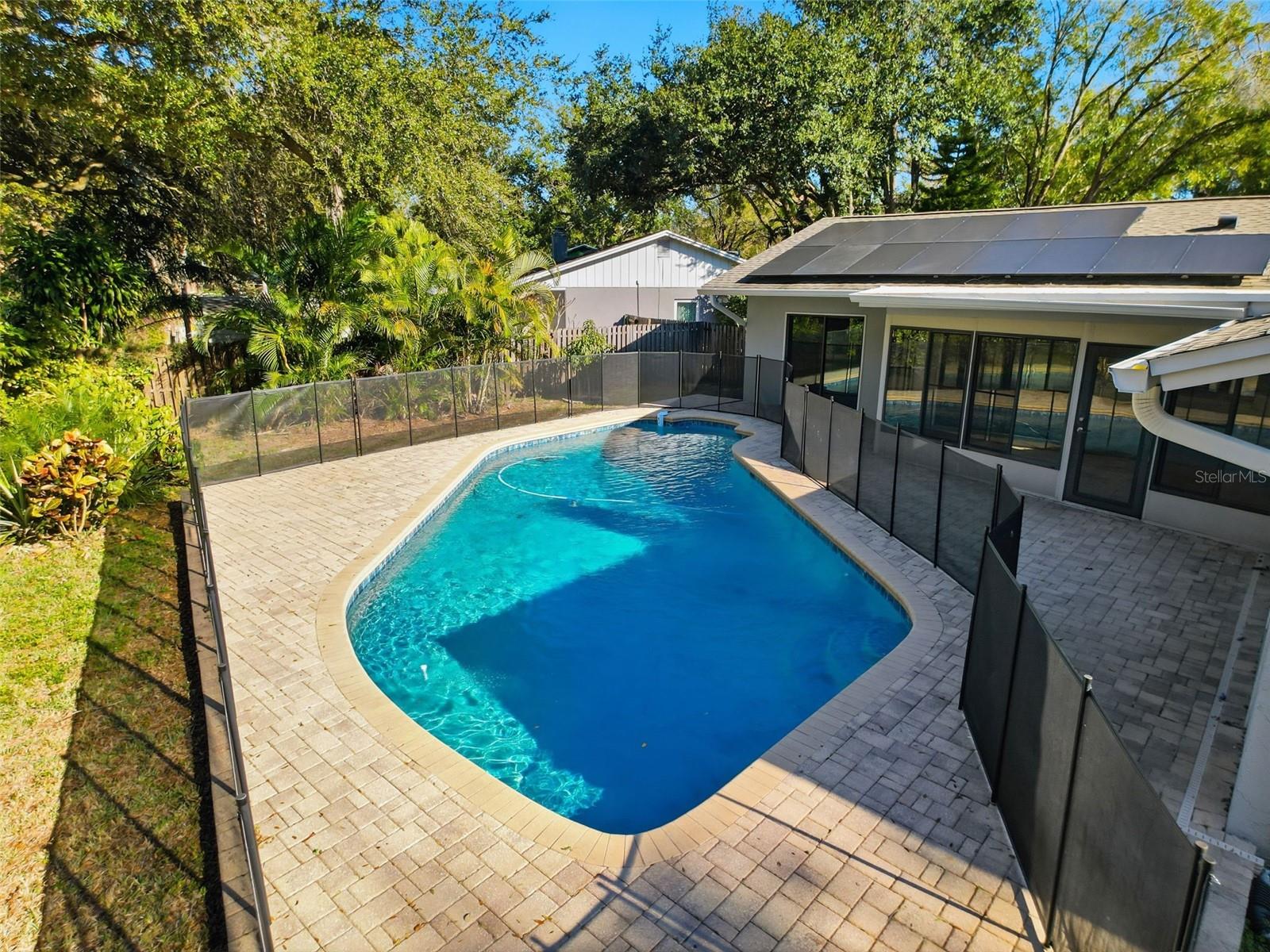 Image 53 of 62 For 915 Woodleaf Way