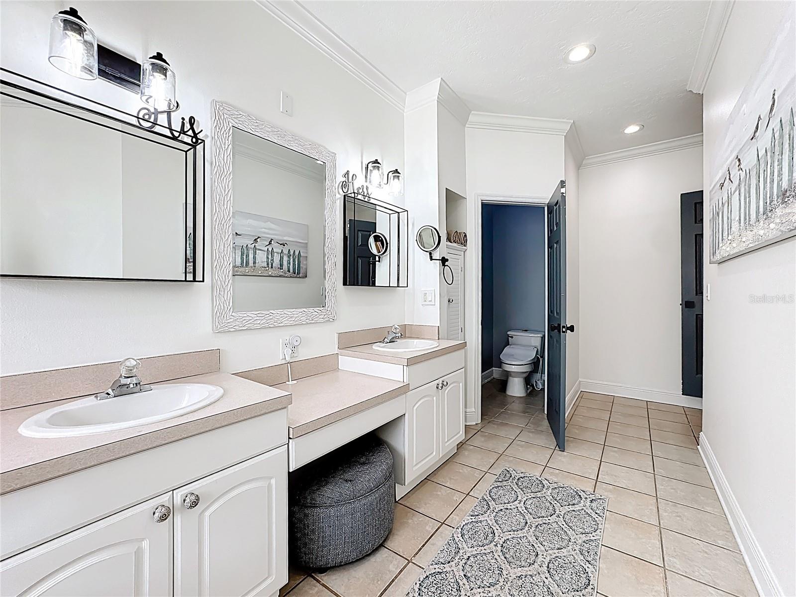 Image 14 of 59 For 3601 Neptune Drive