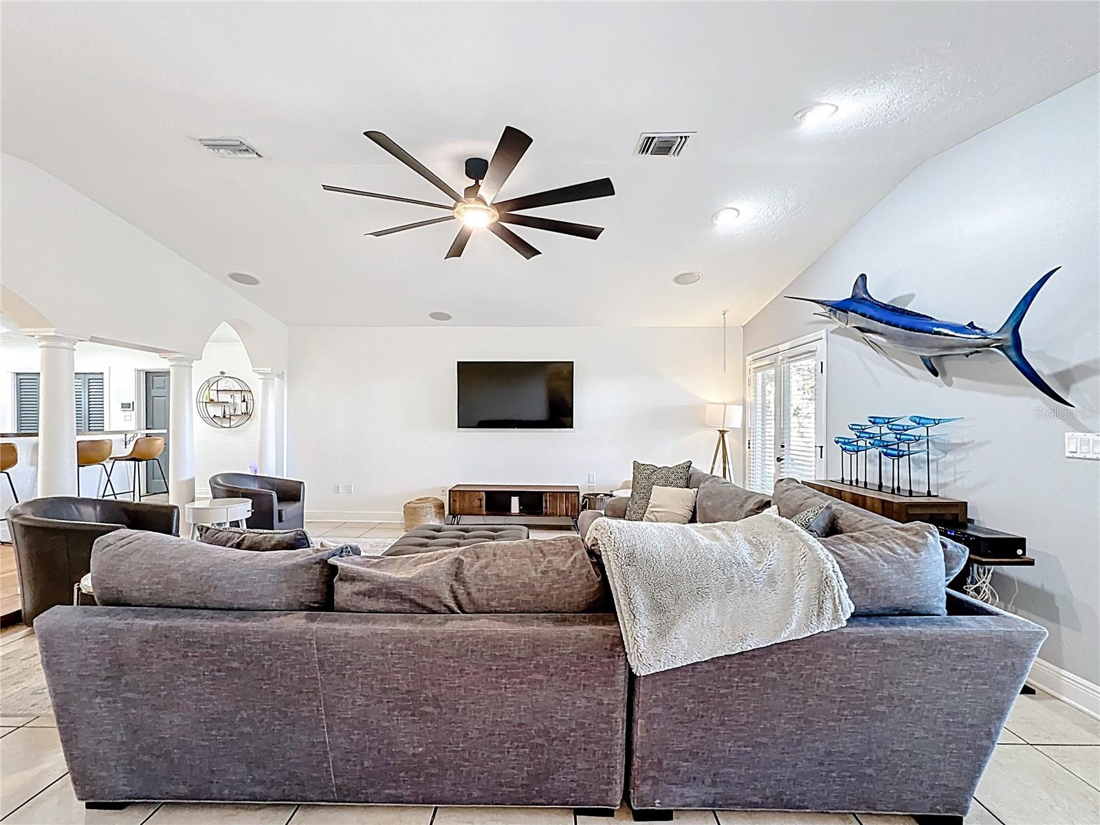 Image 23 of 59 For 3601 Neptune Drive