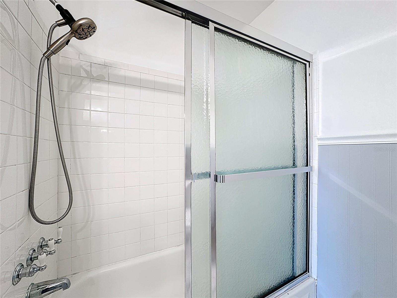 Image 32 of 59 For 3601 Neptune Drive