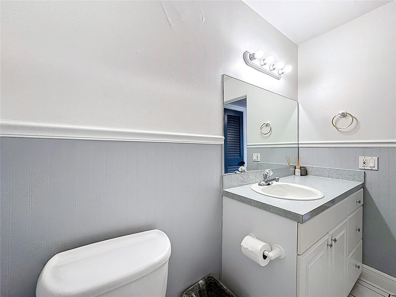 Image 33 of 59 For 3601 Neptune Drive