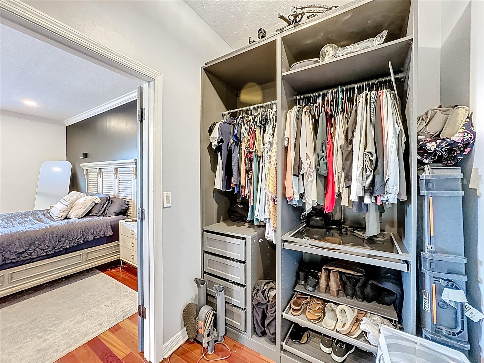 Image 44 of 59 For 3601 Neptune Drive