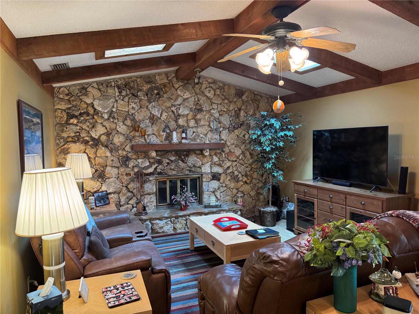 Image 18 of 35 For 8213 Lost Lake Drive