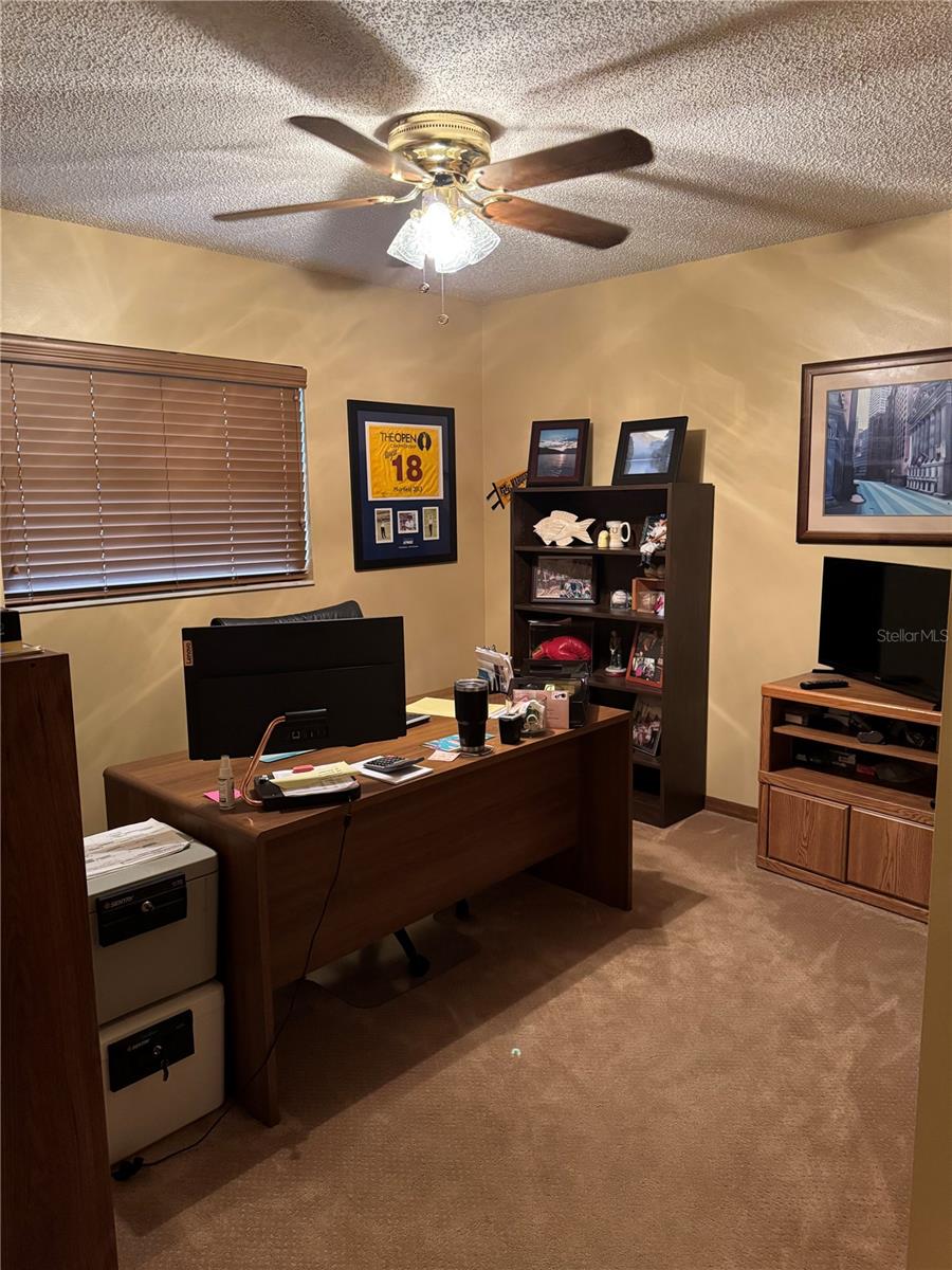 Image 21 of 35 For 8213 Lost Lake Drive