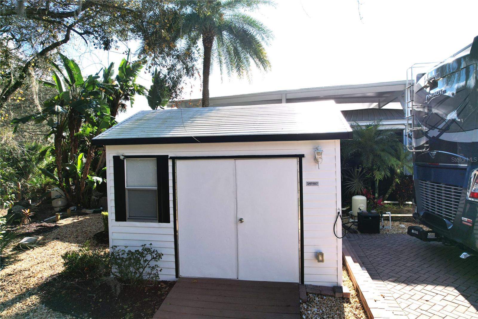 Image 10 of 43 For 2457 St George Drive