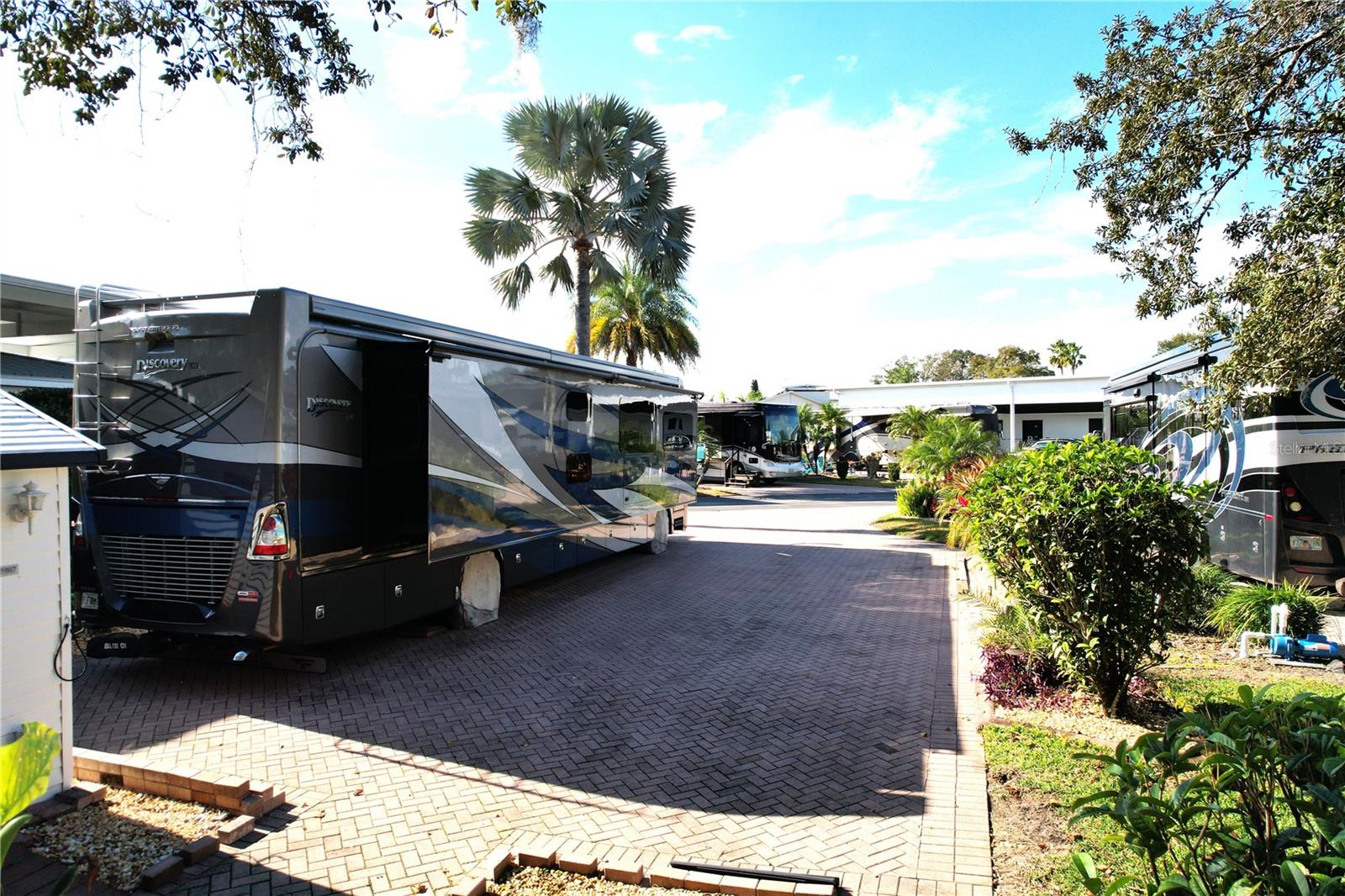 Image 12 of 43 For 2457 St George Drive