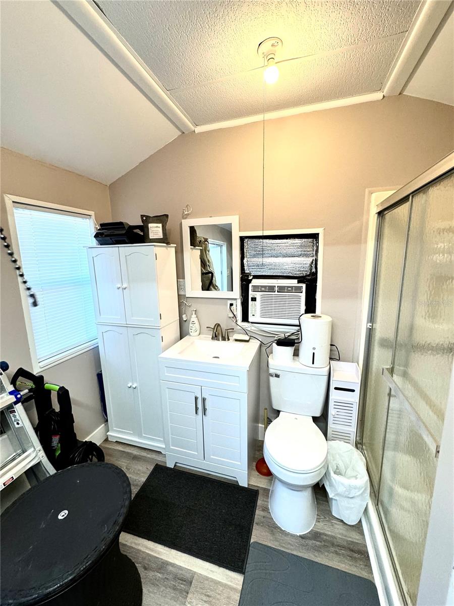 Image 19 of 43 For 2457 St George Drive