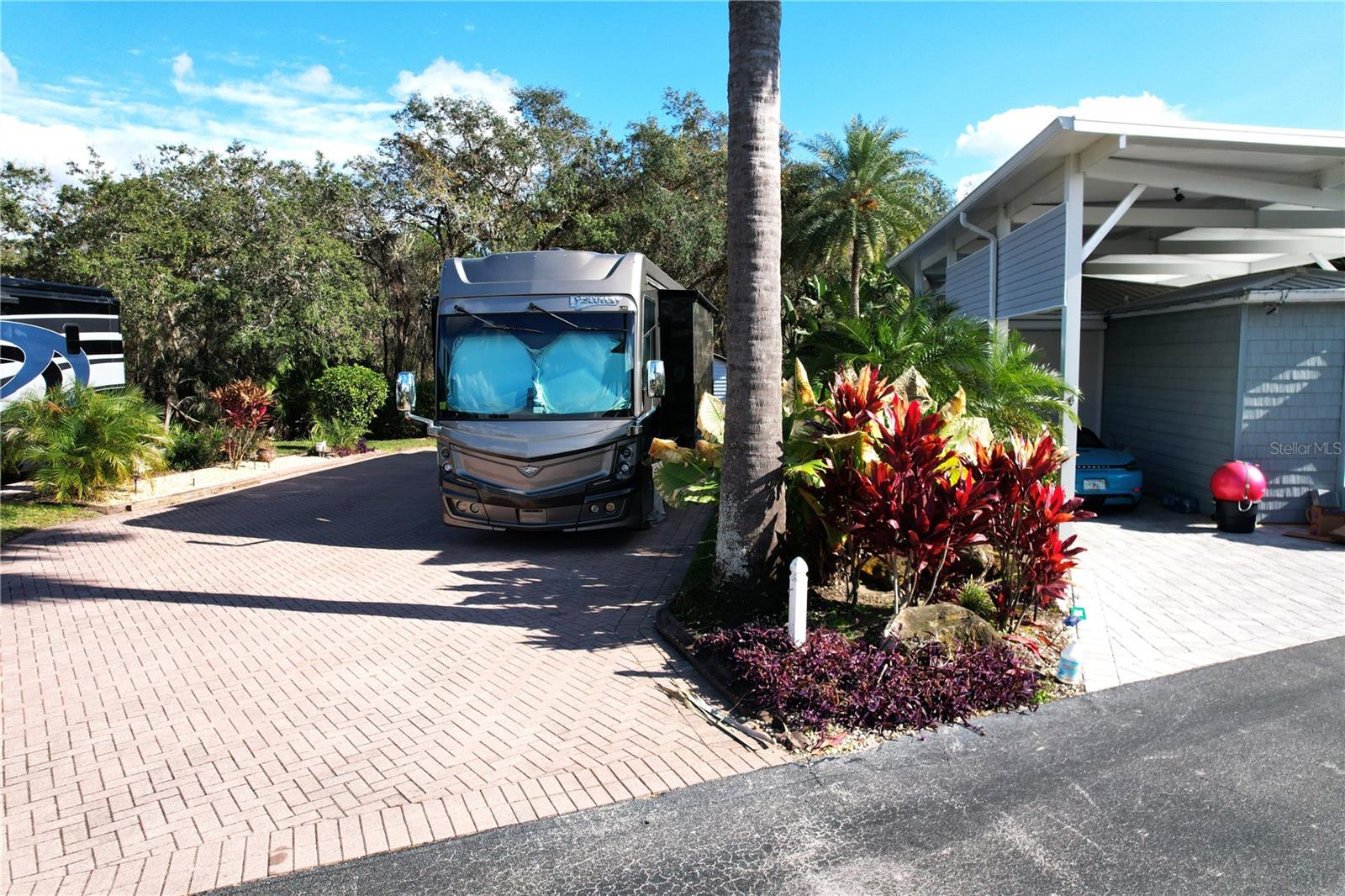 Image 7 of 43 For 2457 St George Drive