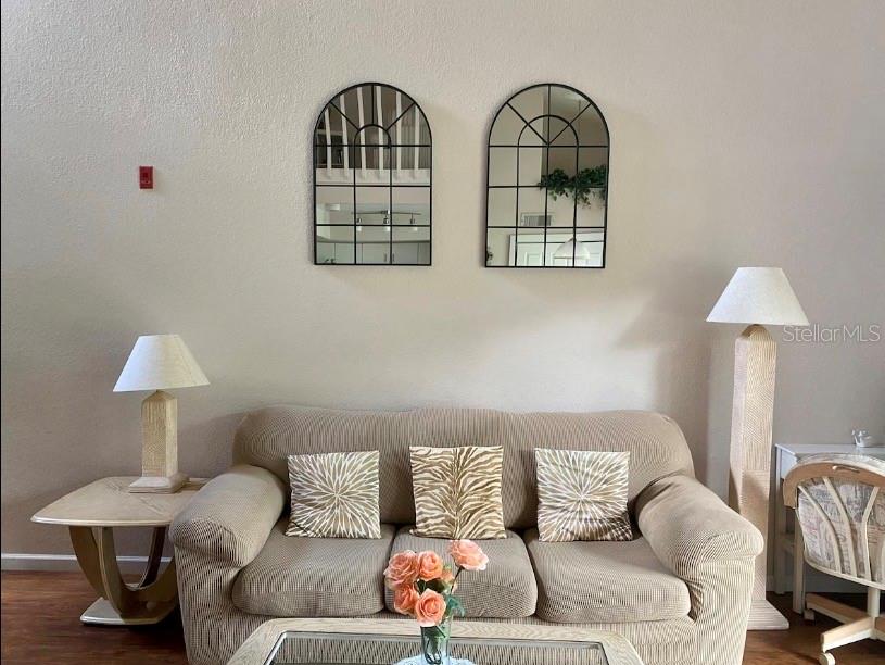 Image 4 of 15 For 3161 Tamarind Circle