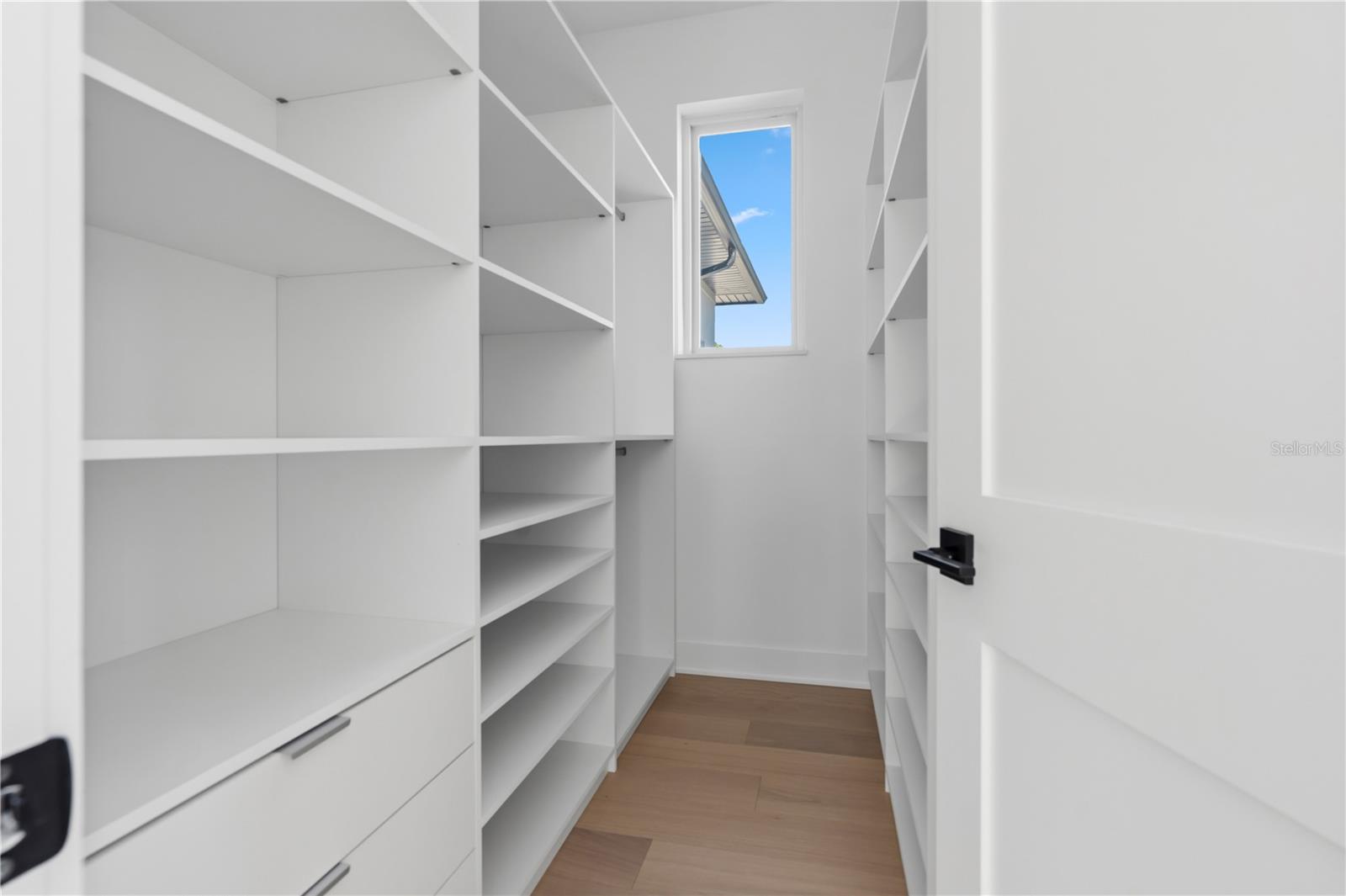 Image 64 of 95 For 15548 Pendio Drive