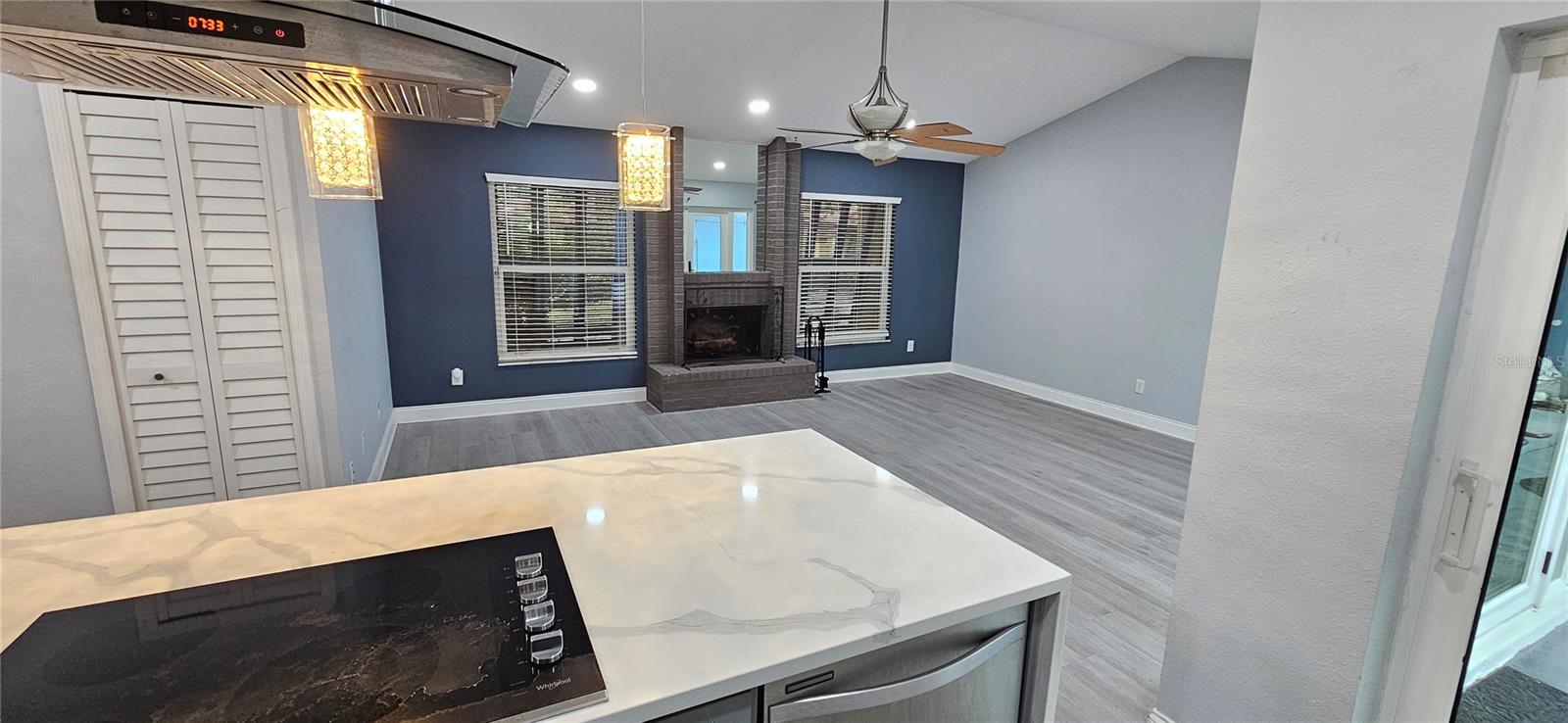 Image 3 of 14 For 5015 Nassau Circle 4