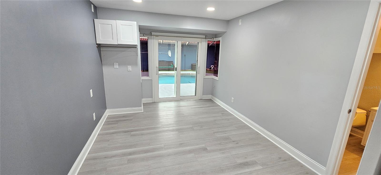 Image 9 of 14 For 5015 Nassau Circle 4