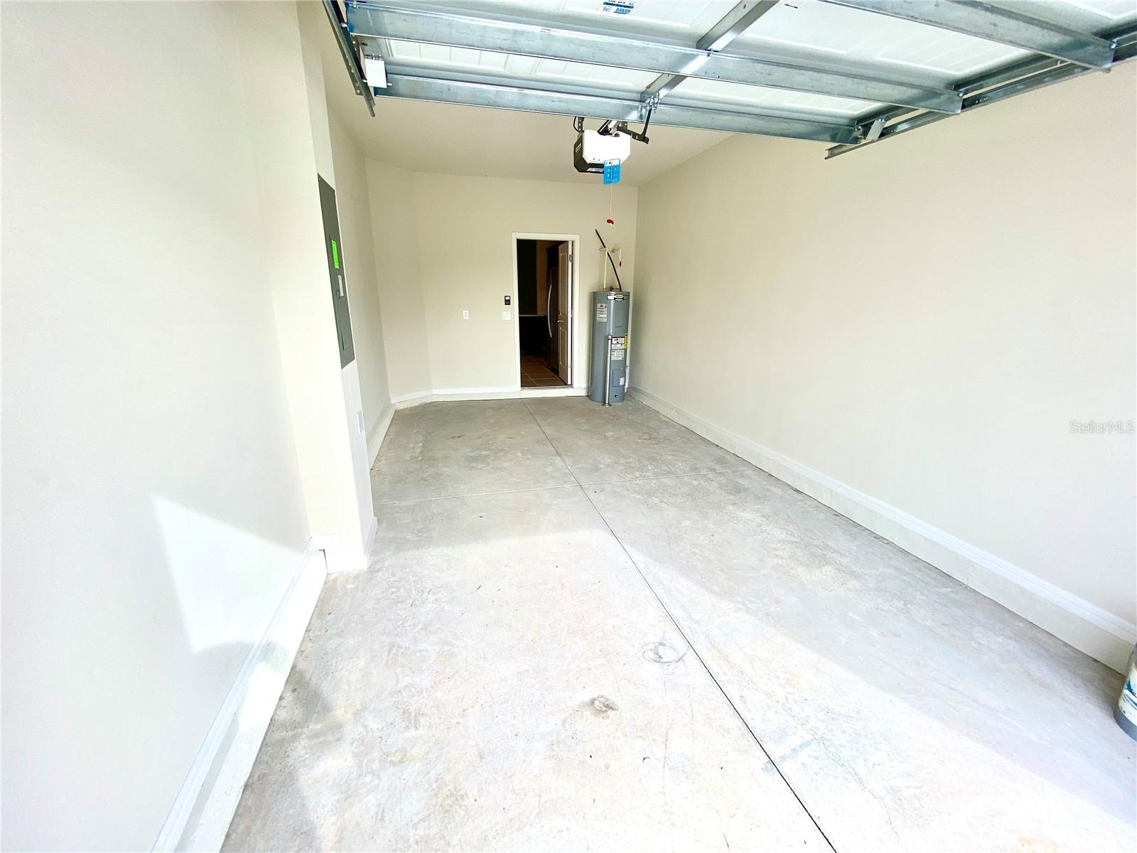 Image 5 of 21 For 2843 Stunning Avenue