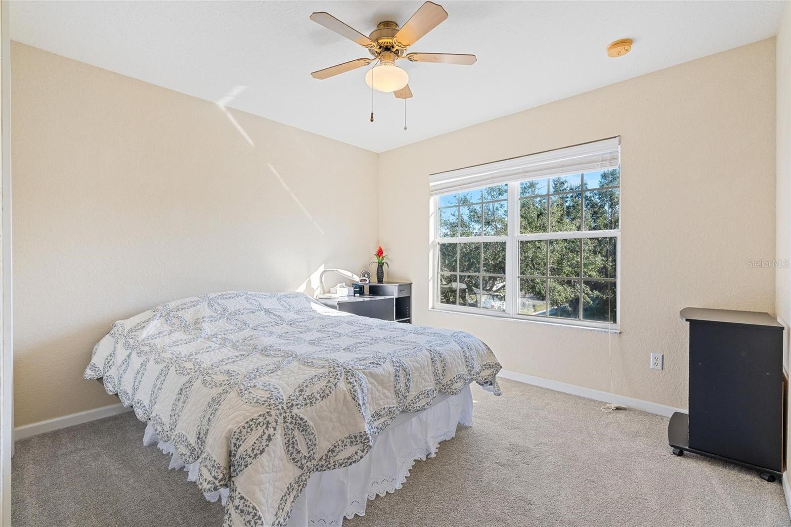 Image 22 of 47 For 8650 Abbotsbury Drive